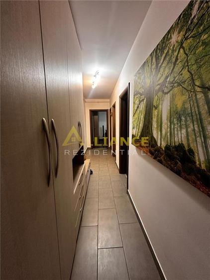 Apartament 3 camere - Aparatorii Patriei