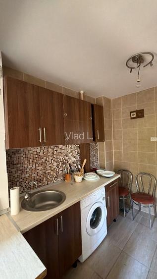 Apartament 2 camere, 47 mp, Centru Craiova — baie modernizată, potrivit și pentr - 14