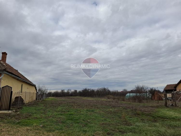 Teren intravilan de vânzare 1,241mp Frumuseni, Arad