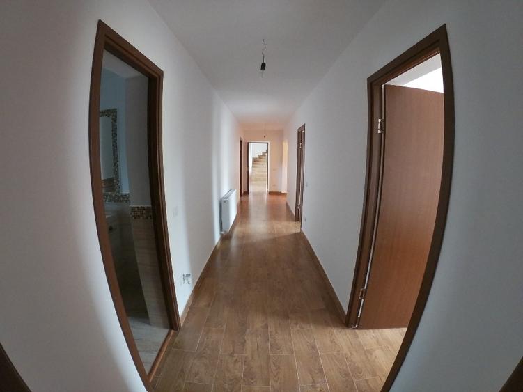 Casă Spațioasă și Modernă de Vânzare în Amara, Ialomița – Str. Eroilor nr. 13