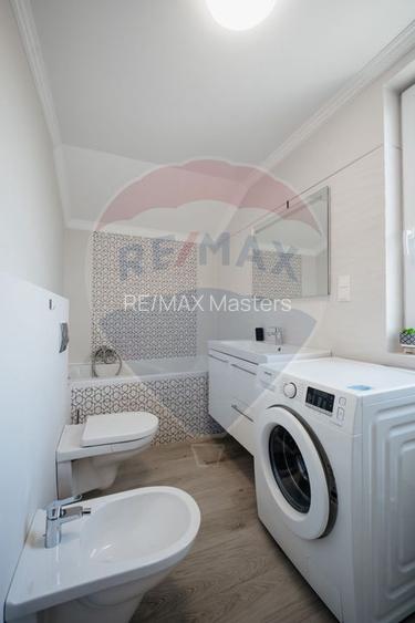 Casă / Vilă cu 4 camere de vânzare - 18