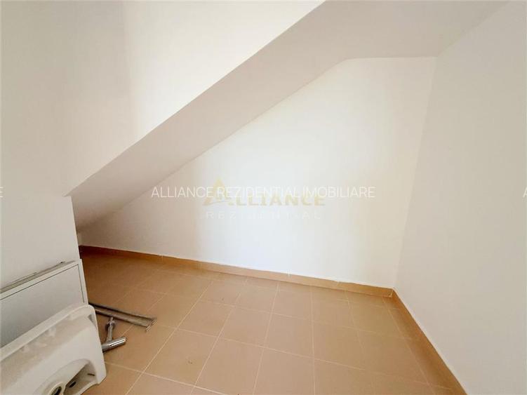 Duplex / 6 Camere / 3 Bai / Teren 250 mp - 9