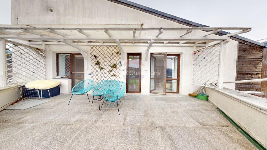 Răsărit peste Bucegi – Apartament spectaculos în Sinaia I Clasificat - 20