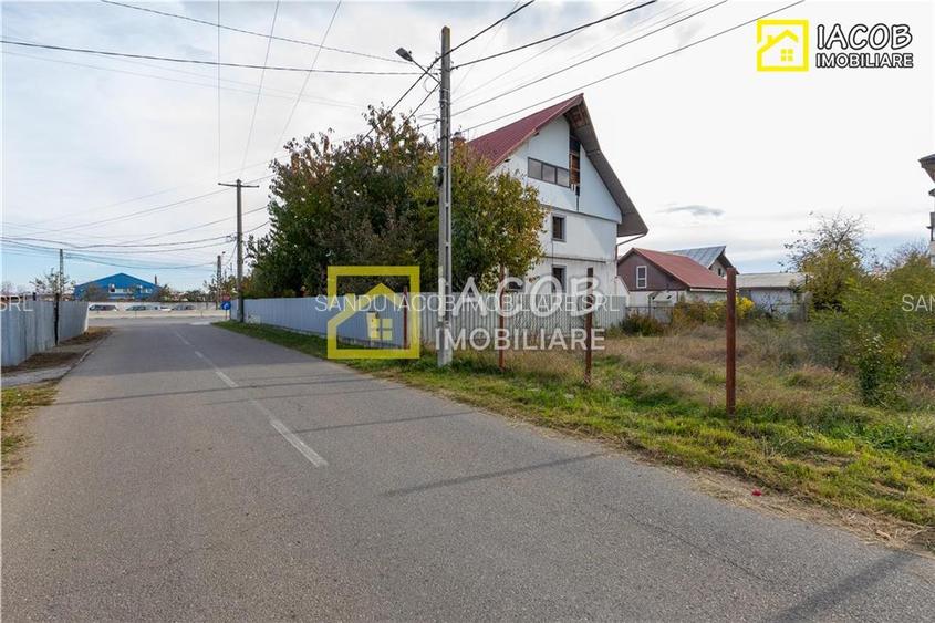 Casa S+P+1+M in localitatea Savinesti, jud. Neamt - 5
