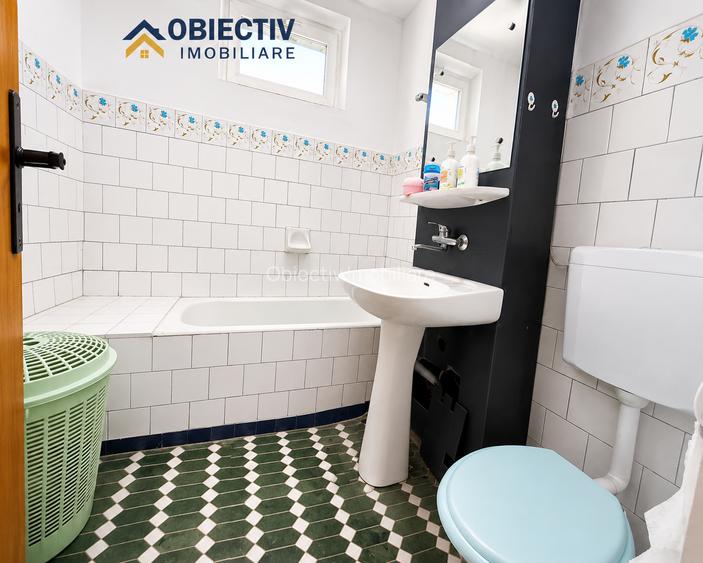 Apartament 2 camere spatios , in apropiere de scoala nr.2 - 11