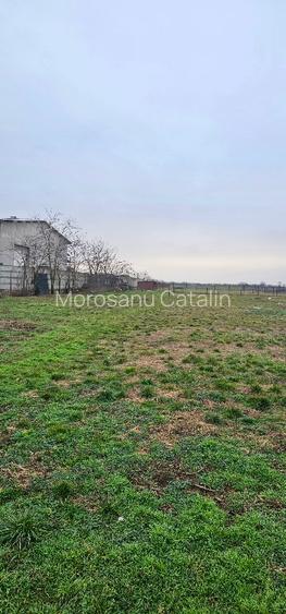 Vând teren intravilan zona industriala  - 2