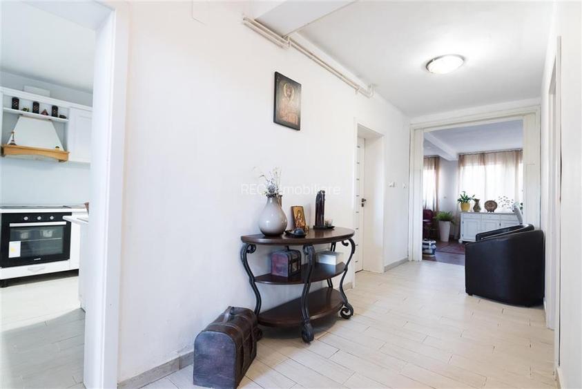 Casa P+M in zona Ciheiului, la 400 m de tramvai - 12