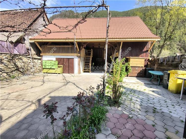 Casa renovata cu 4 camere si 2 bai in Gura Raului judet Sibiu - 4