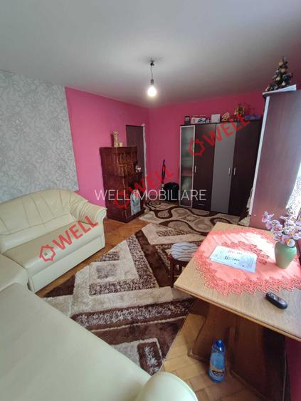 De vânzare apartament cu trei camere în Cătălina! - 4