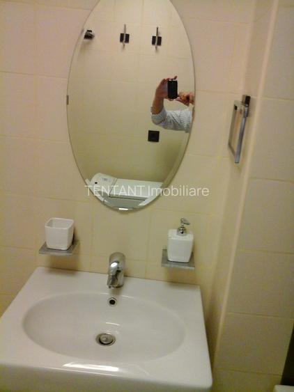 Vanzare Garsoniera   sector 2  Avrig - 6