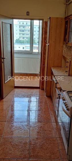 Apartament 3 camere  Judetean  - 2