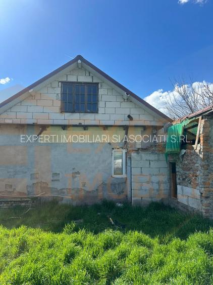 Oportunitate! Teren 820 mp cu casa, in Valu lui Traian - 8