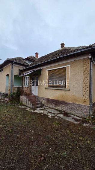 Casă de vânzare în Oar – Strada Mare - 4