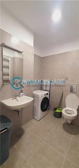 Royal Imobiliare - Vanzare apartament 3 camere, zona Albert - 10