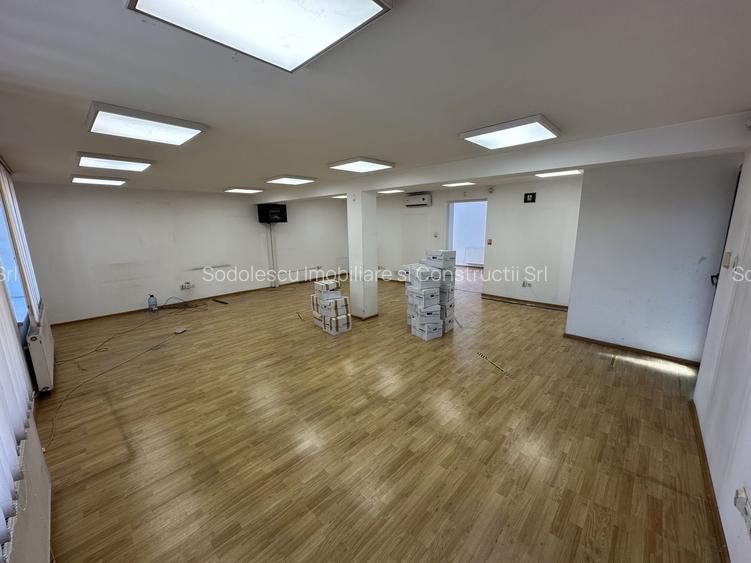 Spatiu de birou -zona strada Cluj/ 4 locuri de parcare - 6