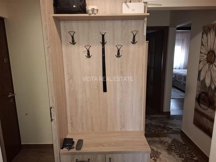 Apartament 3 camere, zona Tractorul - 6