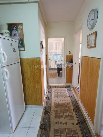 DE VANZARE AP 3 CAMERE CALEA BUCURESTI - 8