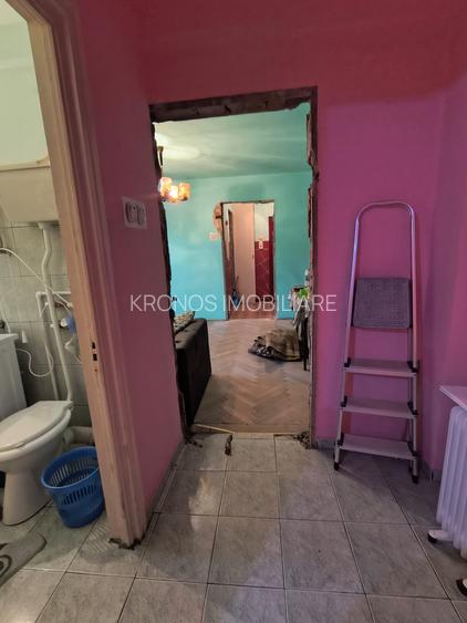 ABATOR APARTAMENT CU 2 CAMERE SEMI, LIBER GAZE ST 50 MP PRET 75000 EURO - 4