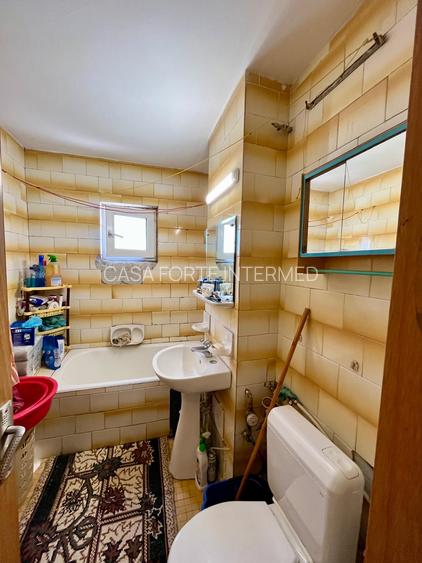 Apartament 3 camere, decomandat Inel 1,  zona Eden 89.000  € - 11