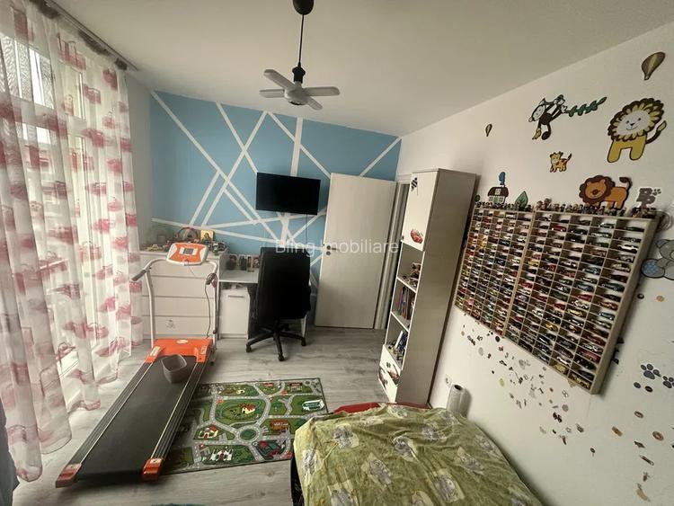 Apartament cu 3 camere, 71 mp, balcon, Baciu - 5
