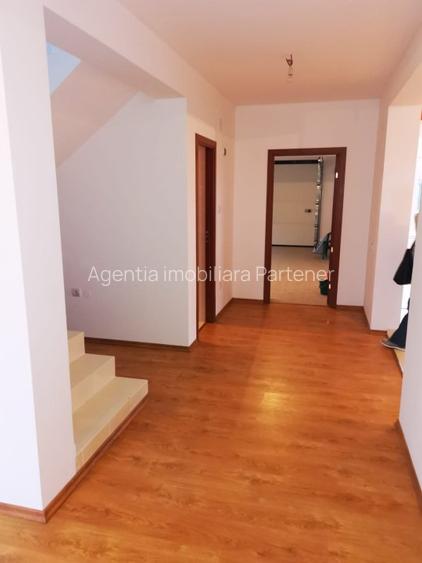 Vila P+E, Stefanesti - Cetate, teren 543 mp - 15