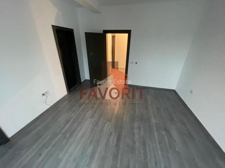 Duplex despartit prin camera tehnica. Carport. Finisaje la alegere - 12