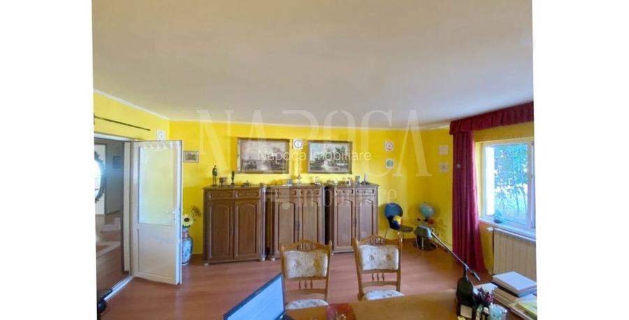 Casa 5 camere de vanzare in Sanmartin - 4