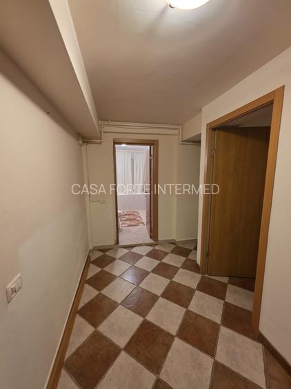 Apartament 2 camere, statiunea Mamaia - Butoaie 69999 euro - 2