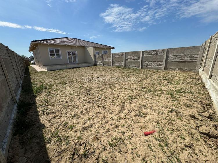 Duplex pe parter 67 utili / 300 teren La asfalt - 9
