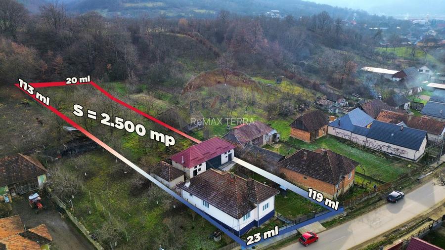 Casa de vanzare in Chelinta, jud. Maramures – teren generos - 2