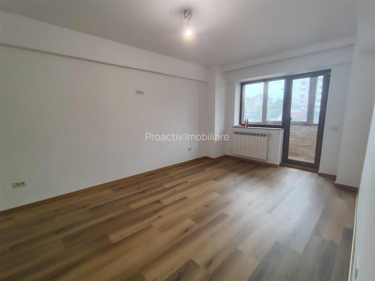 Apartament cu 3 camere, Renovat, Marasesti, Etaj 1 , 3c-4396 - 2