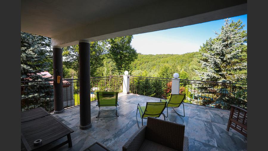 Casa utilata , refugiul perfect la poalele muntelui Semenic! - 13