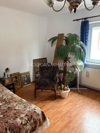 VAND CASA ZONA MOARA DE SCOARTA - 7