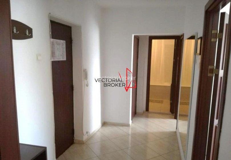 2 camere Coposu, locatie excelenta,7 minute metrou - 12