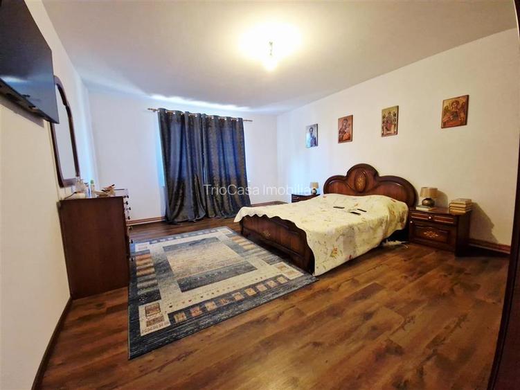 CASA P +E , 5 camere -Cosoveni - 10
