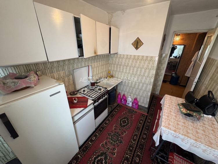Apartament 2 camere zona Tomis 3 - 4