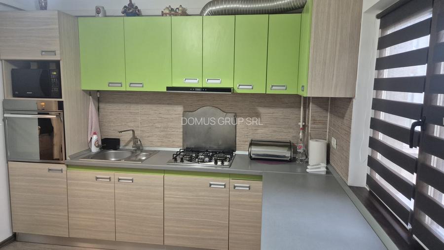 Oferim spre închiriere apartament cu trei camere zona Cora - 8