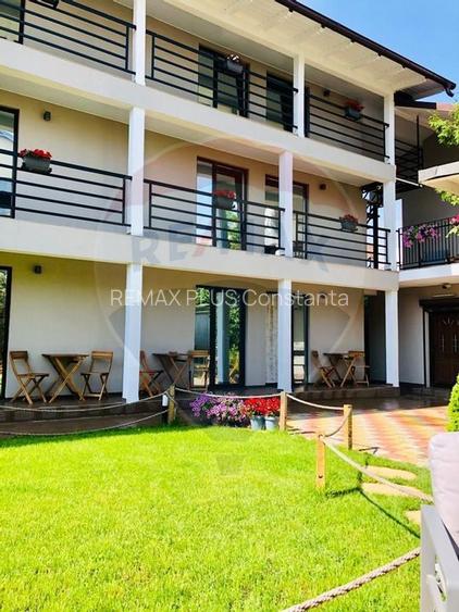 Pensiune de vanzare 20 de camere Mamaia Nord  200 m de plaja - 2