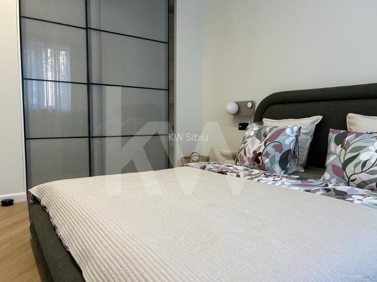 Apartament ultrafinisat de inchiriat  - 4