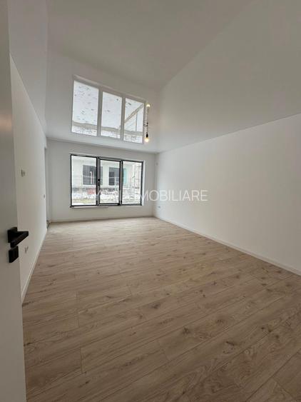 VILA  P+1 LA VANZARE - CARTIER REZIDENTIAL OVIDIU - VEDERE FRONTALA LAC - - 6