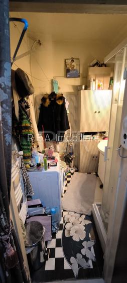 Garsoniera, Universitate - 4