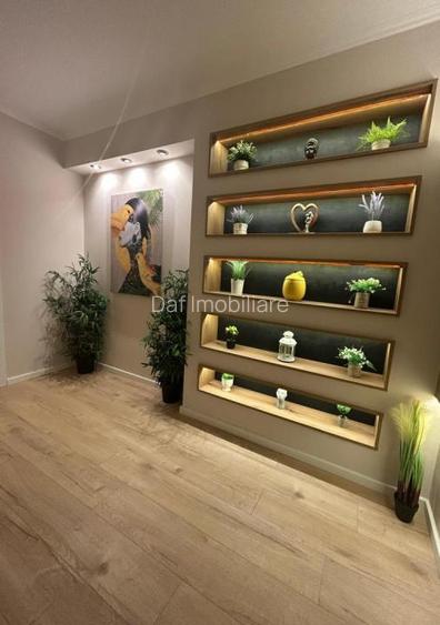 Zona Centrala- Timpuri Noi -Tineretului - 2camere -centrala proprie - 16