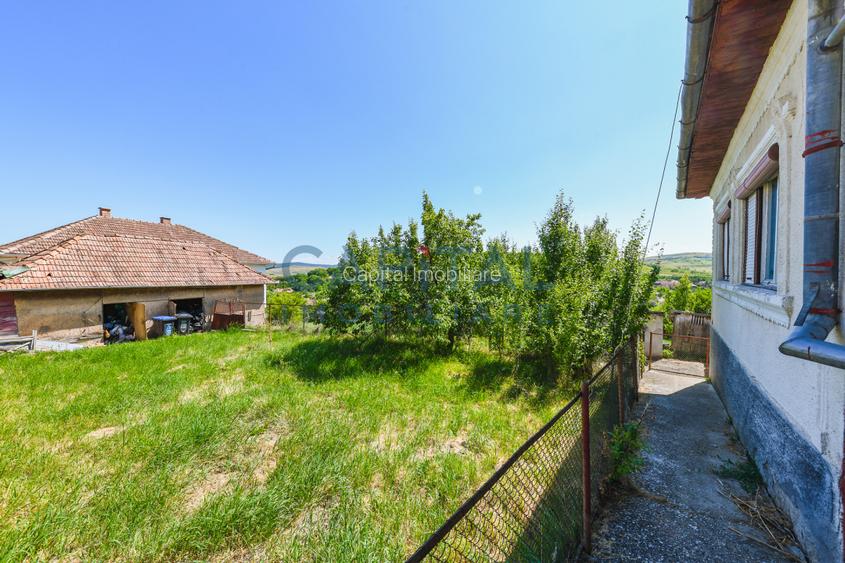 Casa de vanzare in comuna Sic - 3