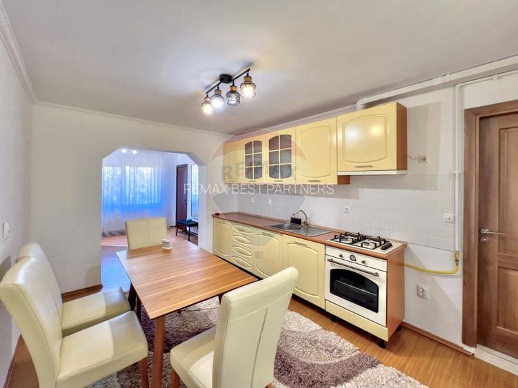 Casa cu 3 camere si 1500mp teren de inchiriat in Faget - 14