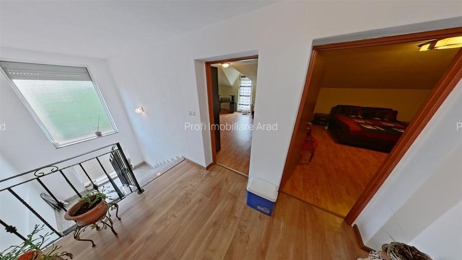 Casa mare si frumoasa cu 5 camere in Gradiste - 17