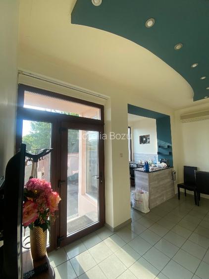 Casa cu trei apartamente separate amenajate si inchiriate in regim hotelier - 4