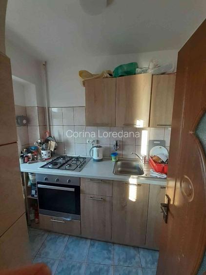 Proprietar vând garsoniera   - 6