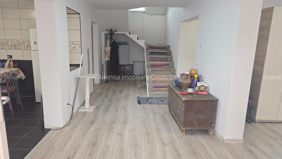 Vand casa in Deva, zona Garii (Peste Linia Ferata), P+E, din anul 2010 - 7