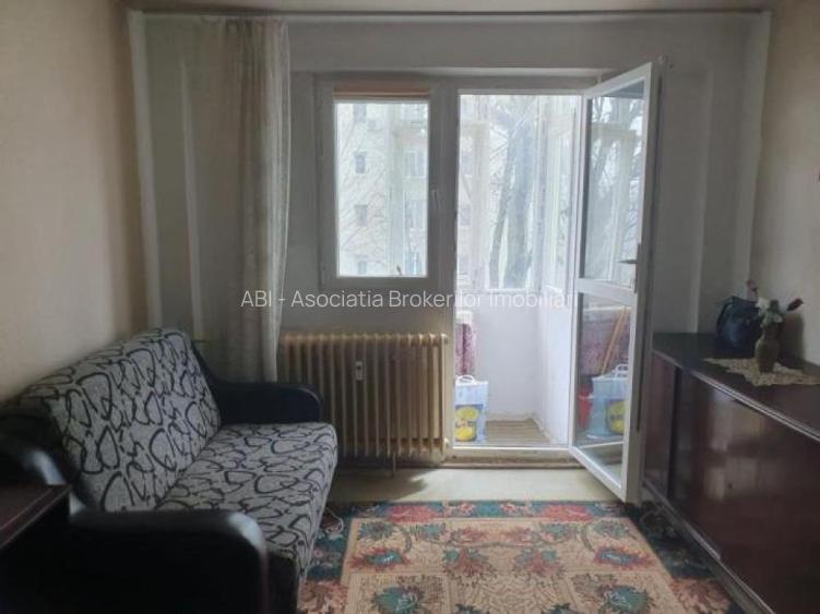 Berceni/Luica,apartament 2 camere cf2, etaj 4/10 55.000euro - 2