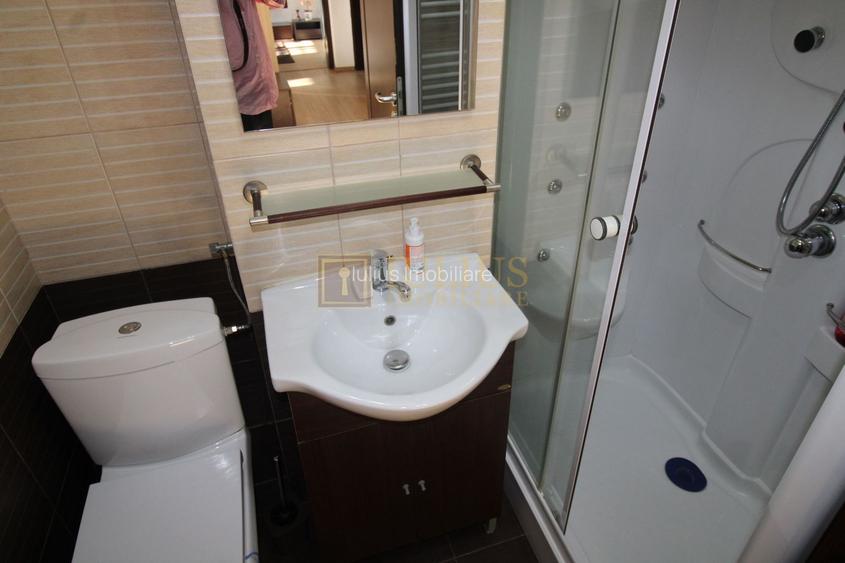 3 camere,  in Complexul Studentesc, ideal pentru 2 studenti, familie - 9